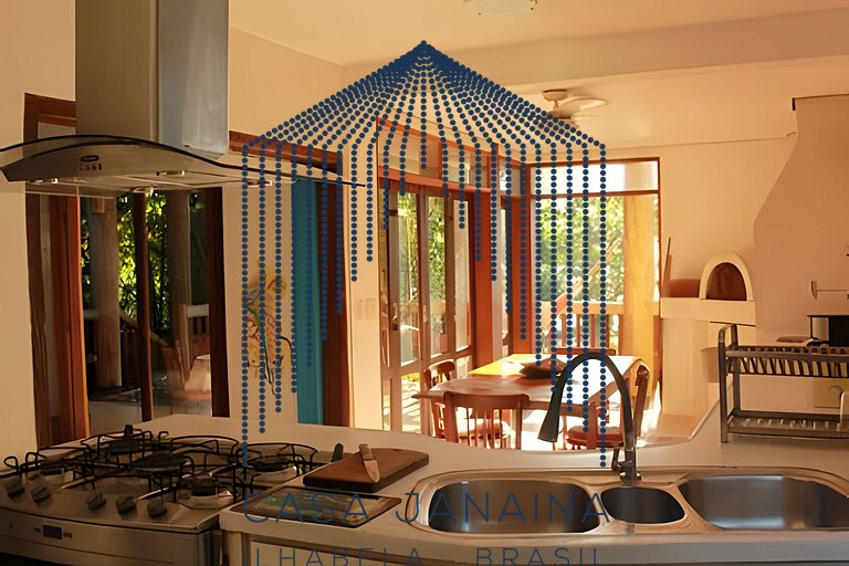 Quarto em casa beira-mar c/ piscina - Ilhabela