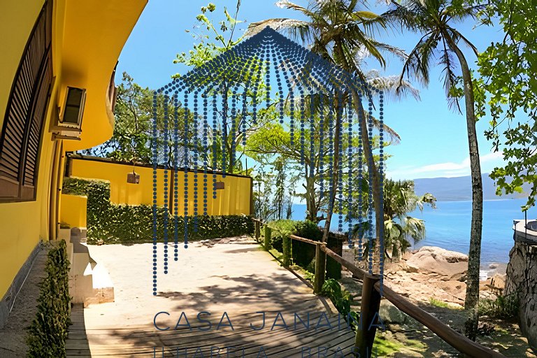 Chalé beira-mar c/ cozinha e piscina - Ilhabela