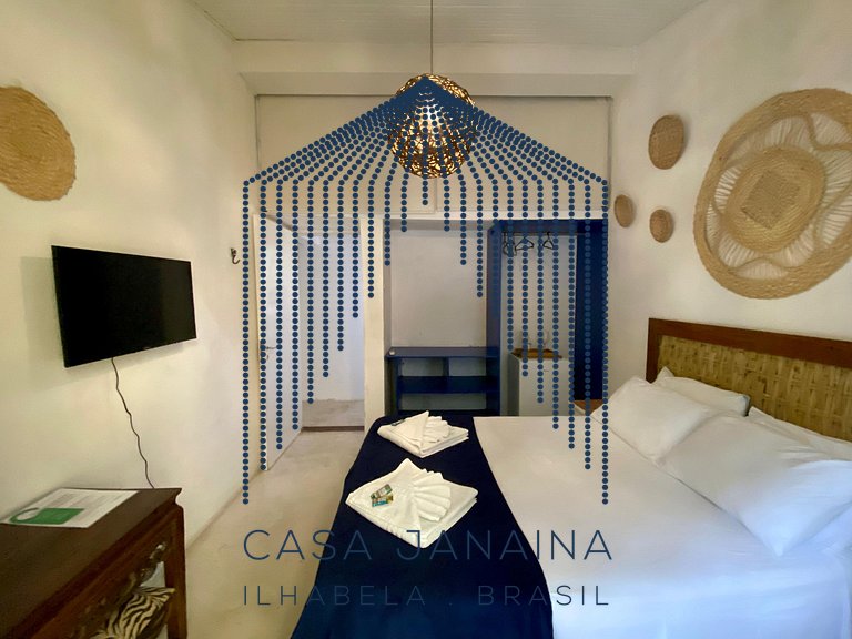Suíte Ágata em casa beira-mar c/ piscina Ilhabela